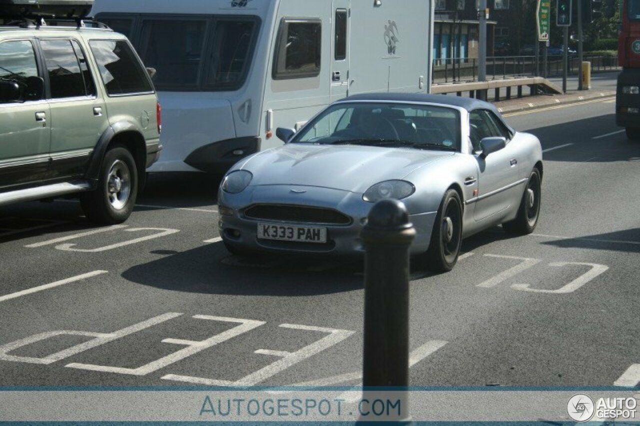 Aston Martin DB7 Volante