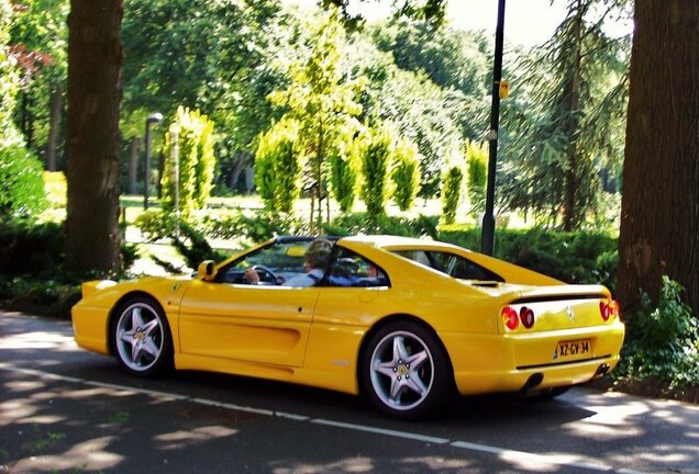 Ferrari F355 GTS