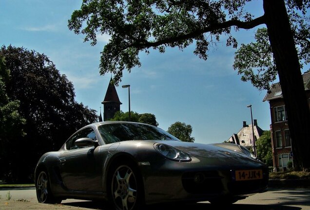 Porsche 987 Cayman S