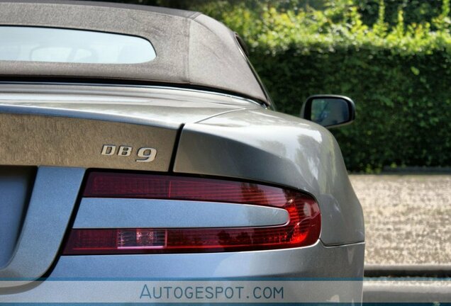 Aston Martin DB9 Volante