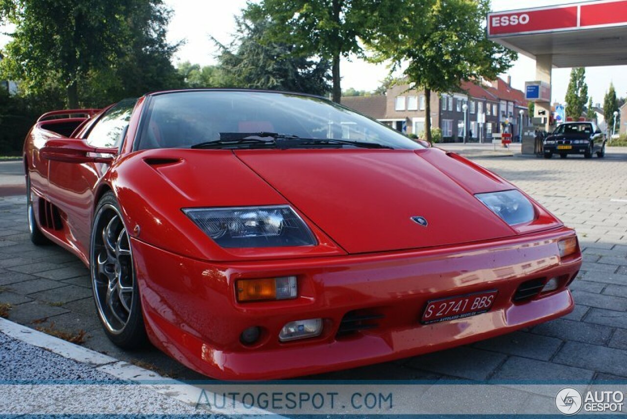 Lamborghini Diablo VT Roadster