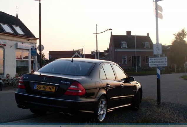 Mercedes-Benz E 55 AMG