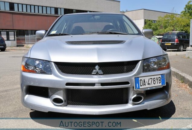 Mitsubishi Lancer Evolution IX