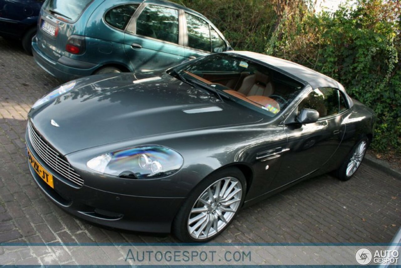 Aston Martin DB9 Volante