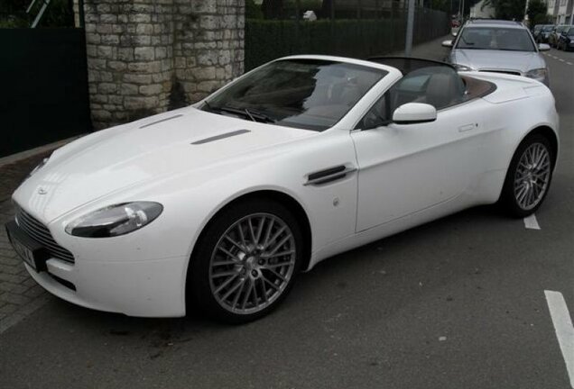 Aston Martin V8 Vantage Roadster