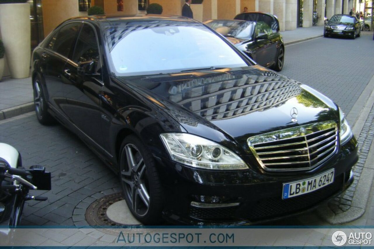 Mercedes-Benz S 63 AMG W221 2010