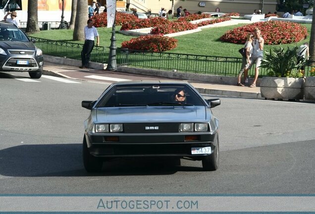 DeLorean DMC-12