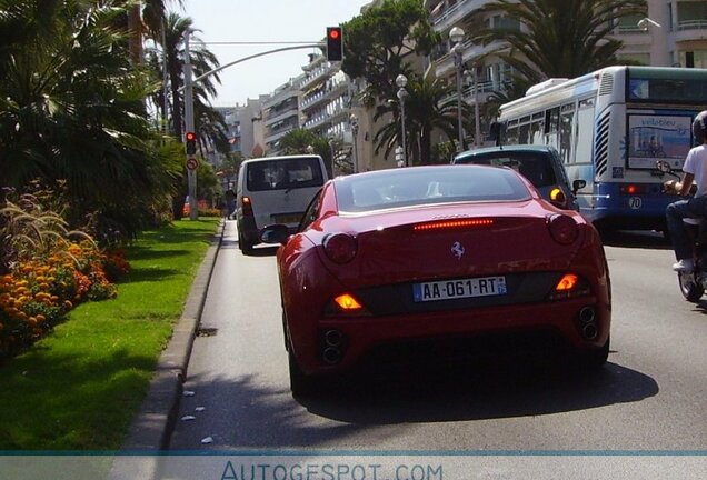 Ferrari California