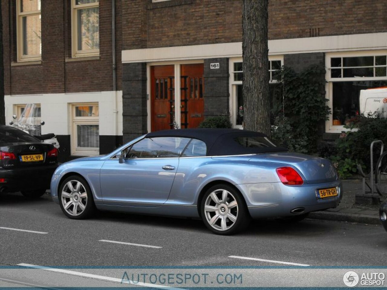 Bentley Continental GTC