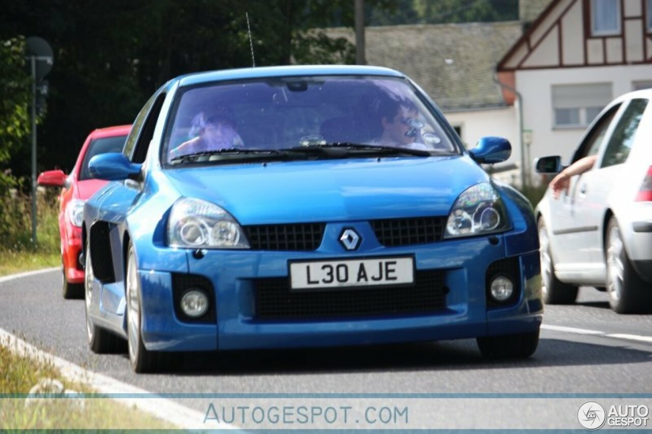 Renault Clio V6 Phase II