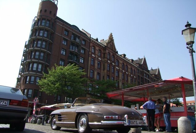 Mercedes-Benz 300SL Roadster