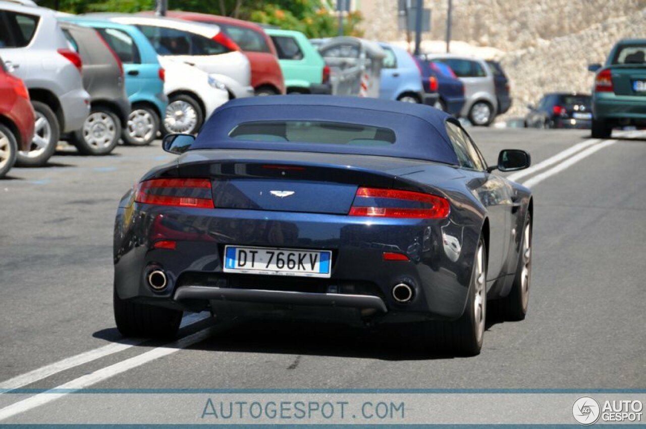 Aston Martin V8 Vantage Roadster