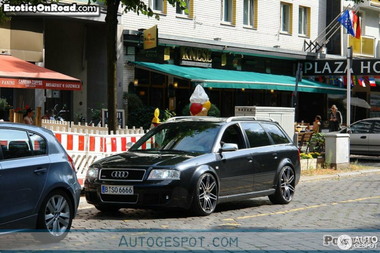 Audi RS6 Avant C5