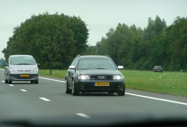 Audi RS6 Plus Avant C5