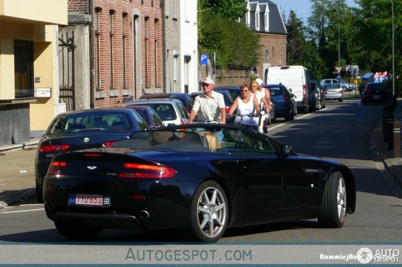 Aston Martin V8 Vantage Roadster