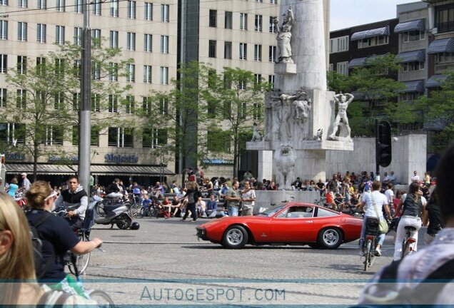 Ferrari 365 GTC/4