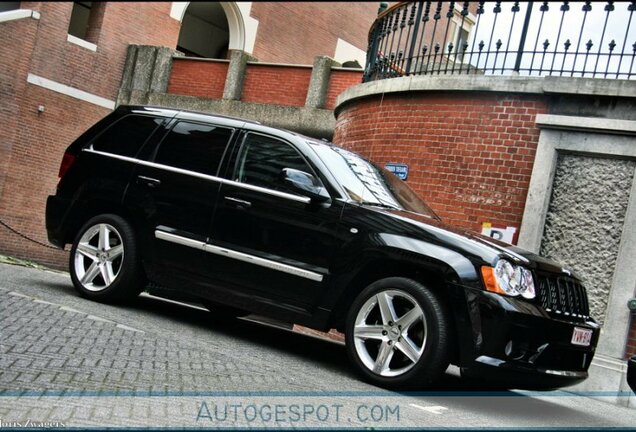 Jeep Grand Cherokee SRT-8 2005