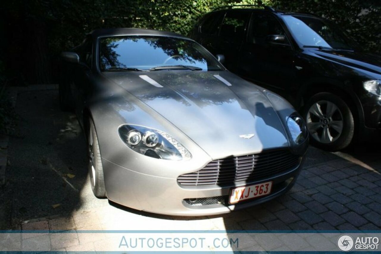 Aston Martin V8 Vantage Roadster