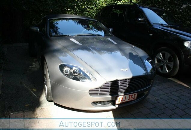 Aston Martin V8 Vantage Roadster