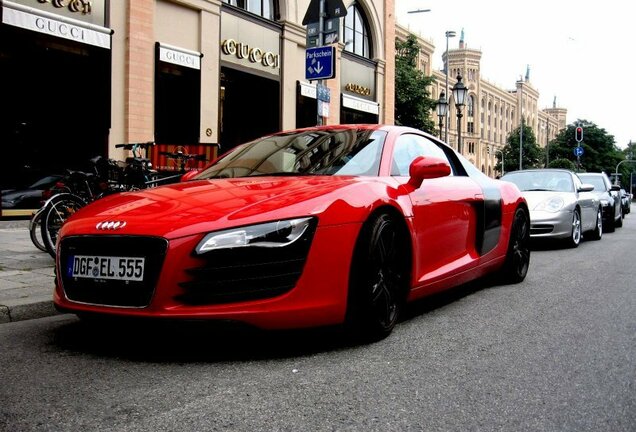 Audi R8