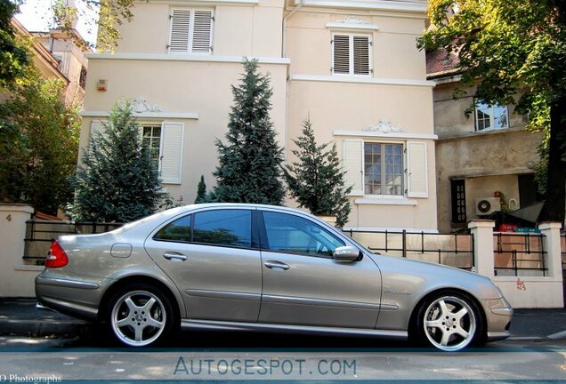 Mercedes-Benz E 55 AMG