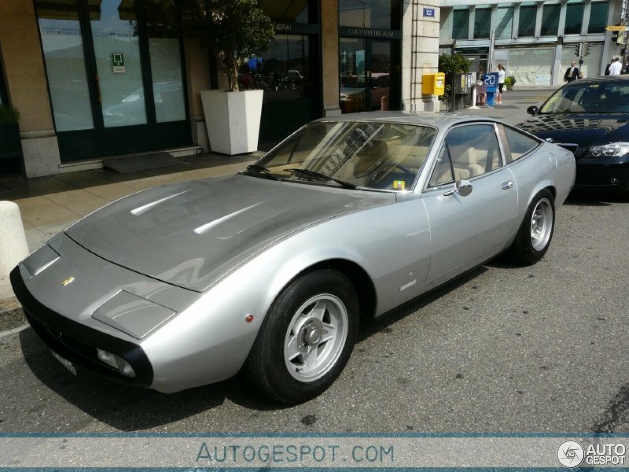 Ferrari 365 GTC/4