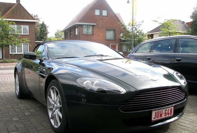 Aston Martin V8 Vantage Roadster