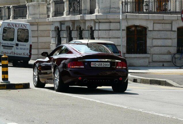 Aston Martin Vanquish S