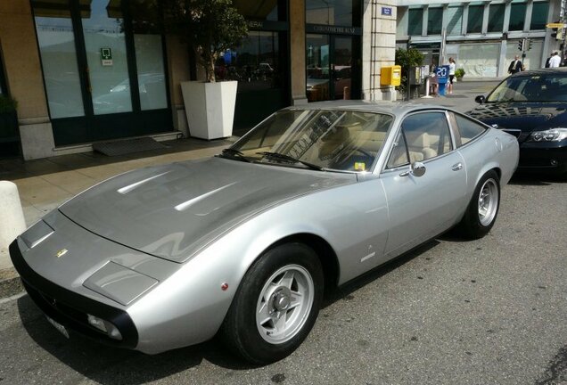 Ferrari 365 GTC/4