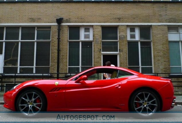 Ferrari California