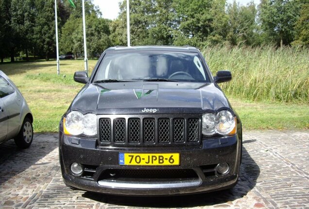 Jeep Grand Cherokee SRT-8 2005