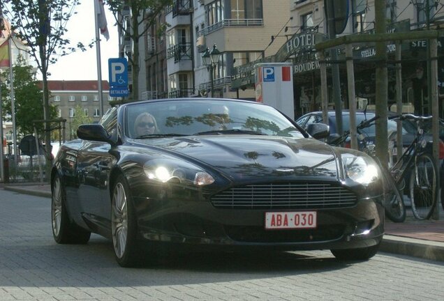 Aston Martin DB9 Volante