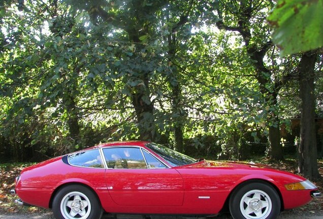 Ferrari 365 GTB/4 Daytona