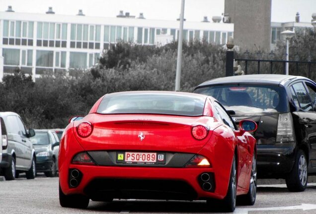 Ferrari California