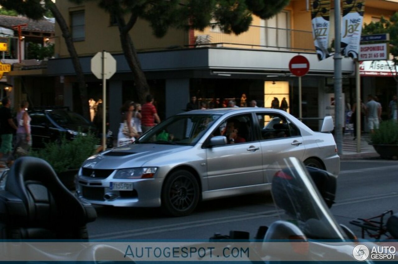 Mitsubishi Lancer Evolution IX