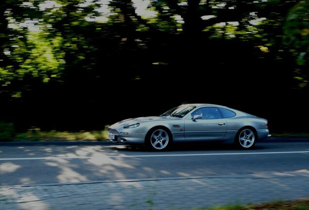 Aston Martin DB7