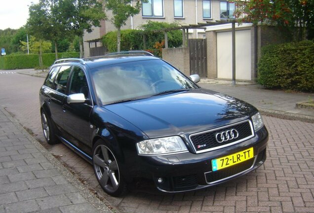 Audi RS6 Avant C5