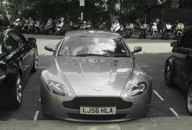 Aston Martin V8 Vantage