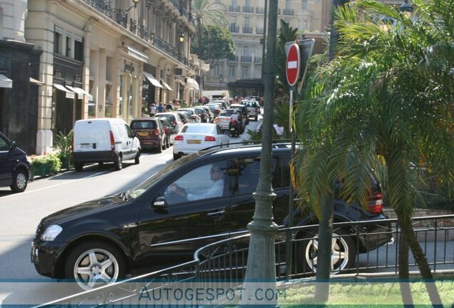 Mercedes-Benz ML 63 AMG W164