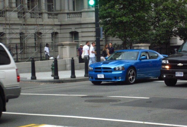 Dodge Charger SRT-8 Super Bee