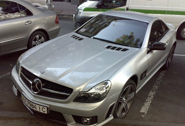 Mercedes-Benz SL 63 AMG