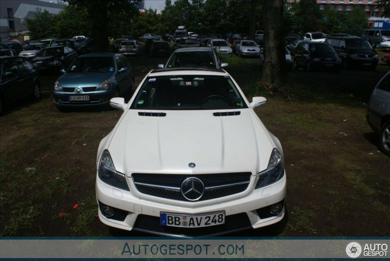 Mercedes-Benz SL 63 AMG