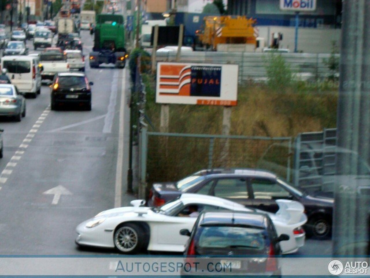 Porsche 996 GT1