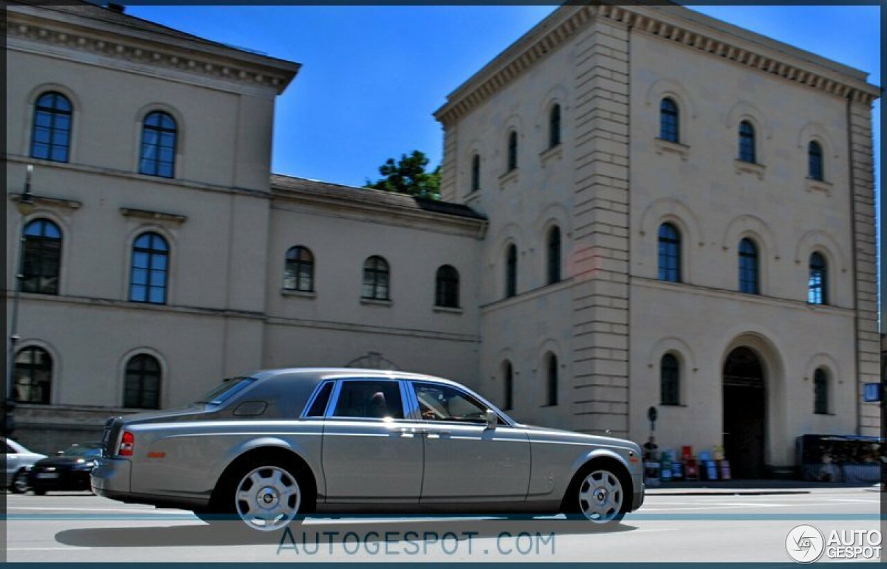 Rolls-Royce Phantom