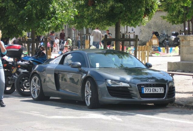 Audi R8