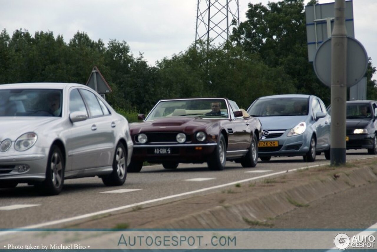 Aston Martin V8 Volante 1978-1990