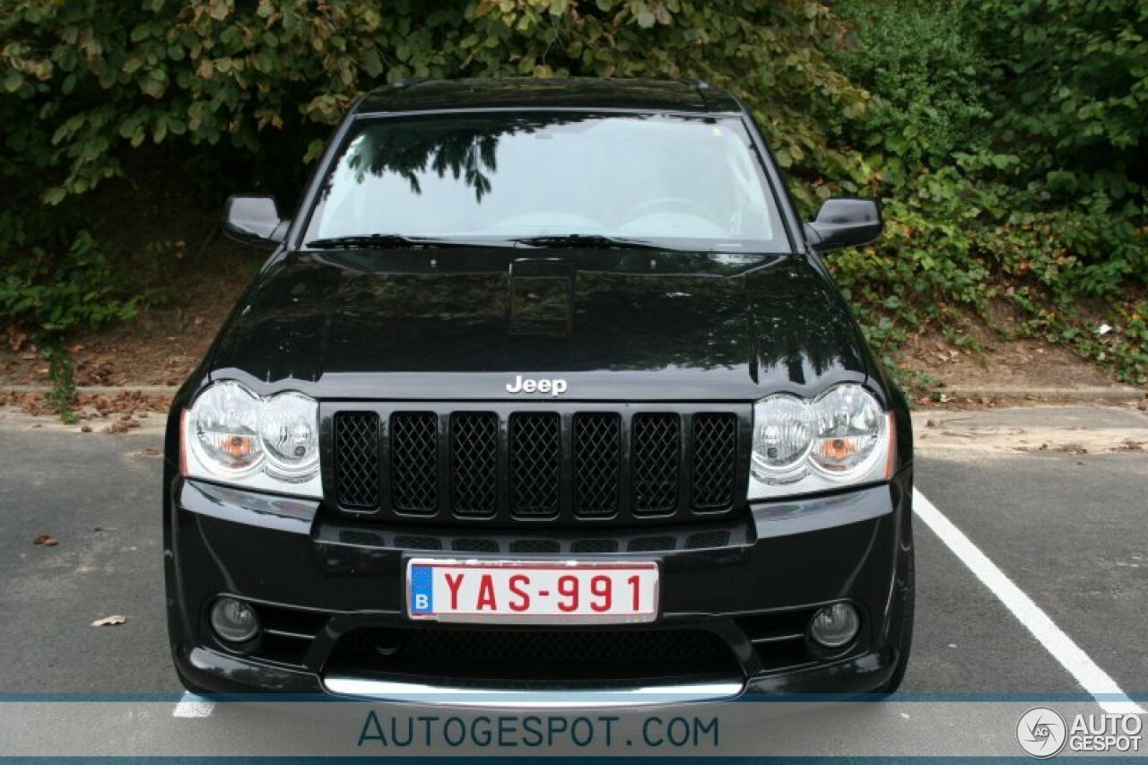 Jeep Grand Cherokee SRT-8 2005