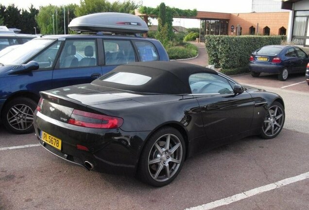 Aston Martin V8 Vantage Roadster