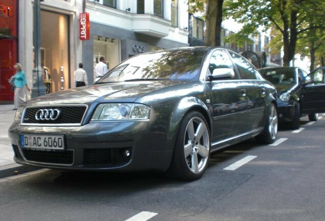 Audi RS6 Sedan C5