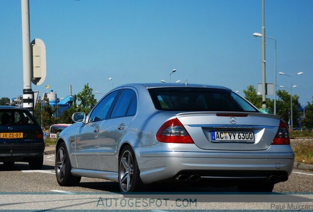 Mercedes-Benz E 63 AMG